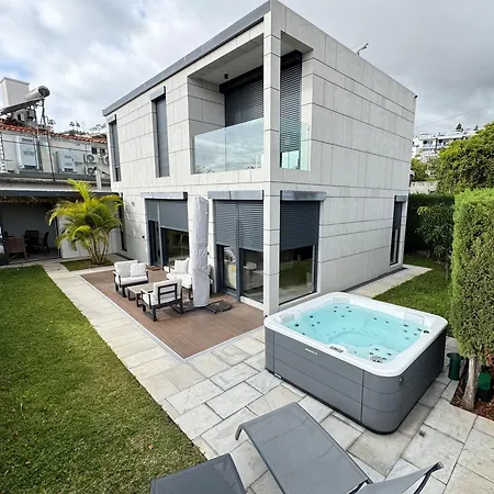 Square House Villa Funchal (Madeira)