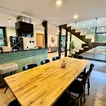 Square House ヴィラ フンシャル