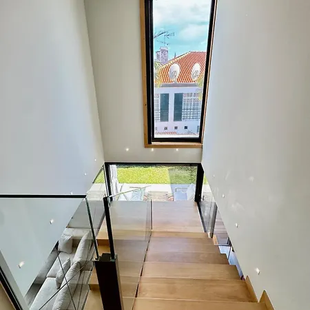 Square House Вилла Фуншал